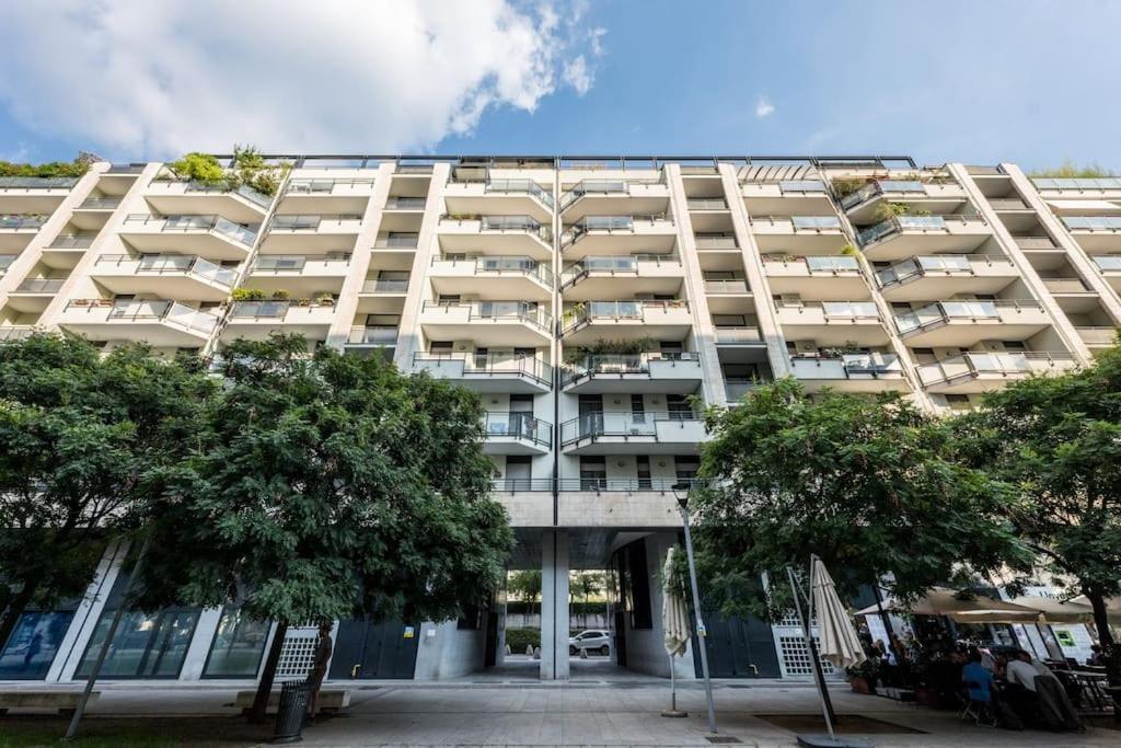 Santa Giulia Connect Apartment Mailand