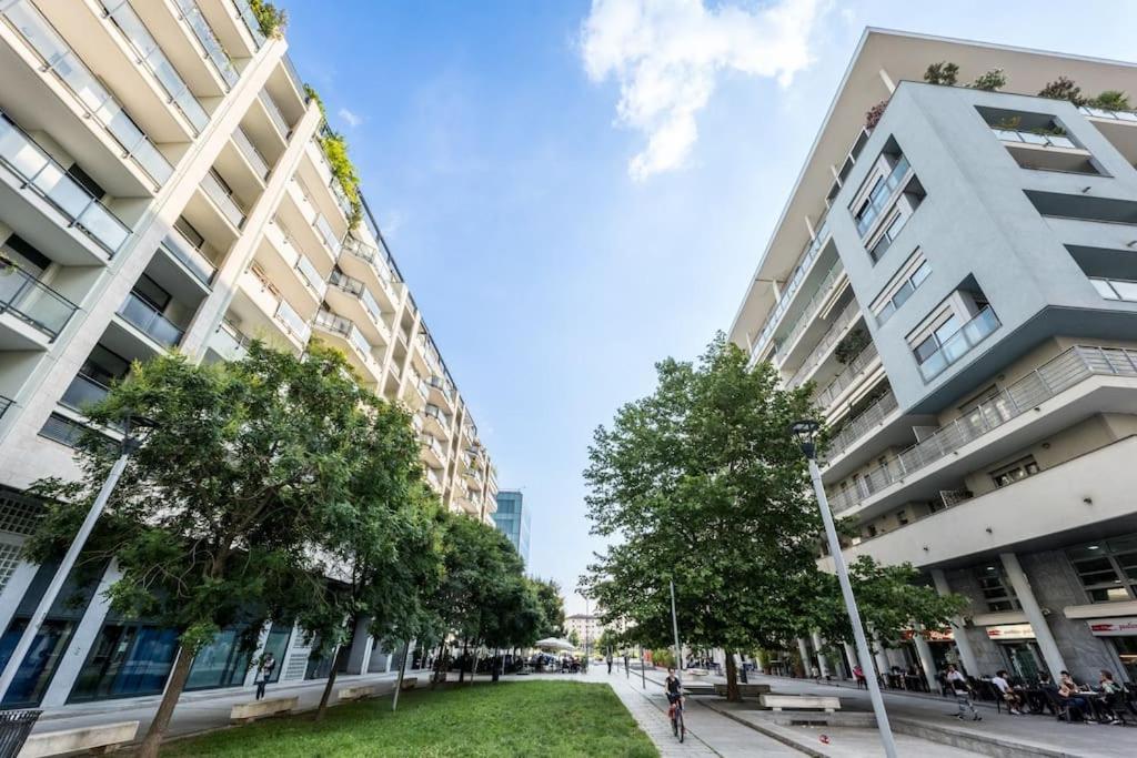 Santa Giulia Connect Apartment Mailand